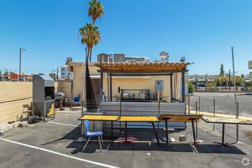 More Photos Of 7830 N 19th Ave, Phoenix Restaurant For Sale