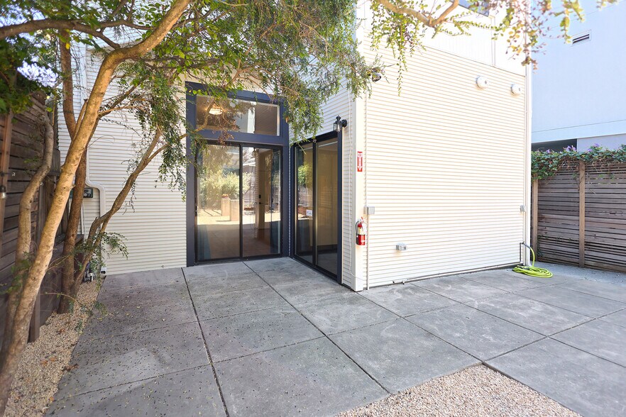 More Photos Of 2035-2037 Ashby Ave, Berkeley Storefront Retail Residential For Sale