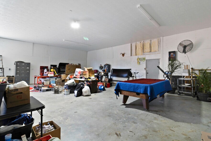 More Photos Of 3070 State Highway 19, Huntsville Specialty For Sale
