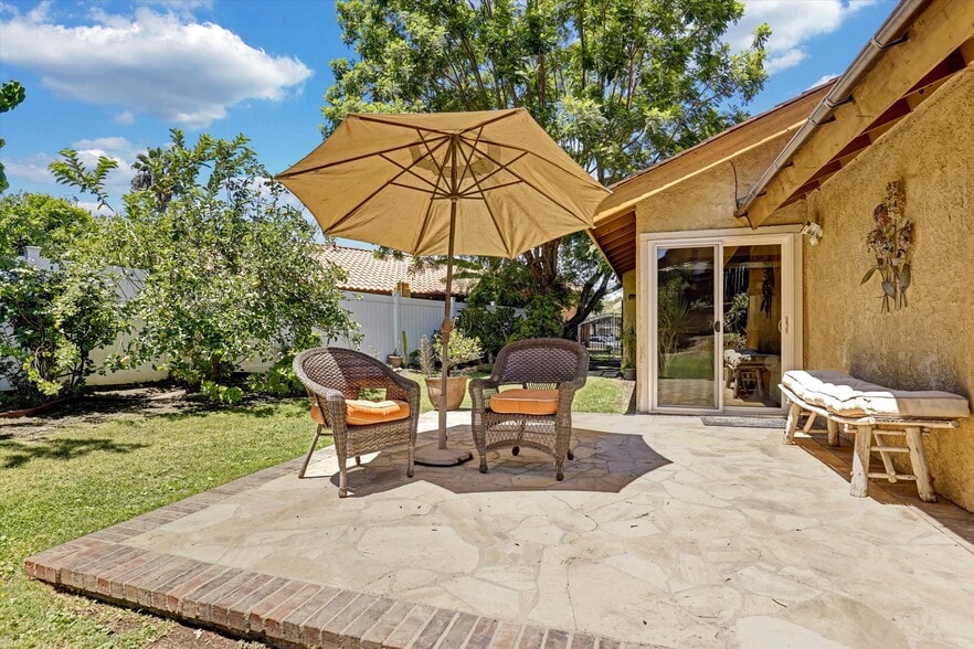 More Photos Of 175 S Woodlawn Dr, Orange Multifamily For Sale
