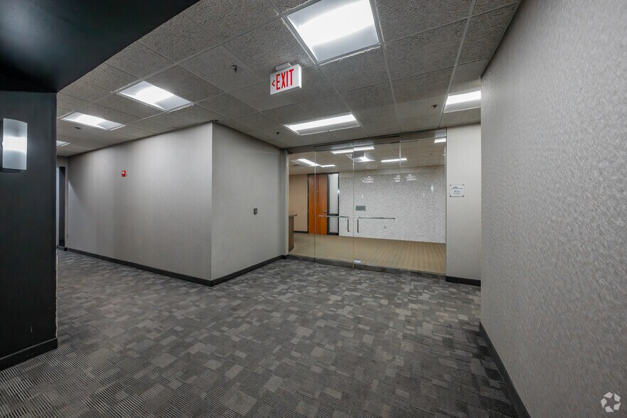 More Photos Of 4400 NW Loop 410, San Antonio Unknown For Lease