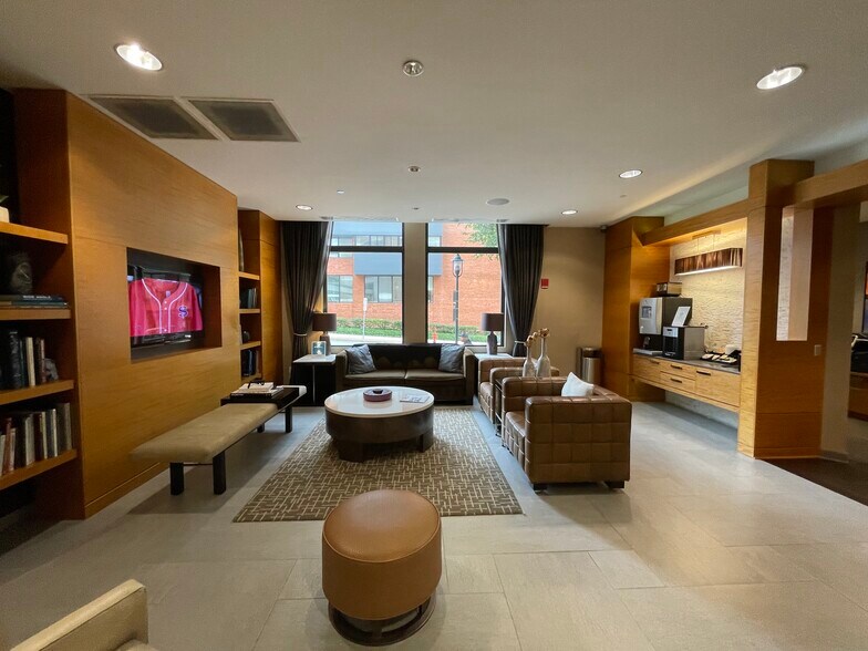 More Photos Of 212 Washington Ave, Towson Apartments For Lease