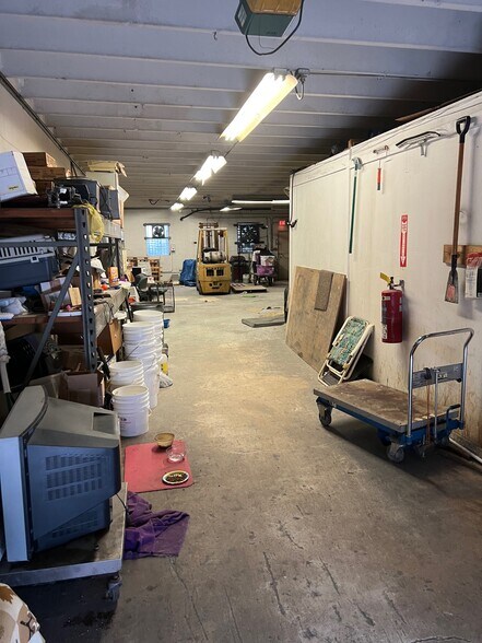 More Photos Of 2324 SW 56th Ter, Hollywood Light Manufacturing For Lease