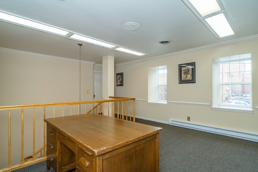 More Photos Of , Waynesboro Office For Sale