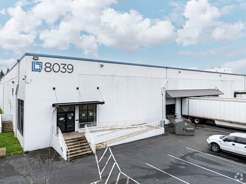 More Photos Of 8039 S 192nd St, Kent Manufacturing For Lease