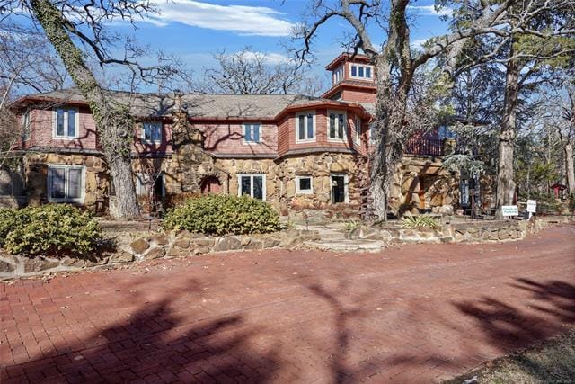 More Photos Of 4347 W 41st St, Tulsa Hospitality For Sale