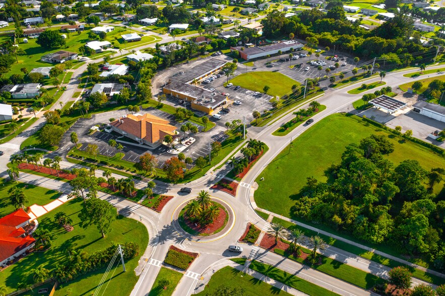 More Photos Of 2711-2753 SE Morningside Blvd, Port Saint Lucie Unknown For Lease