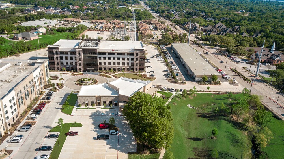 More Photos Of 2112 E State Highway 114, Southlake Storefront For Sale