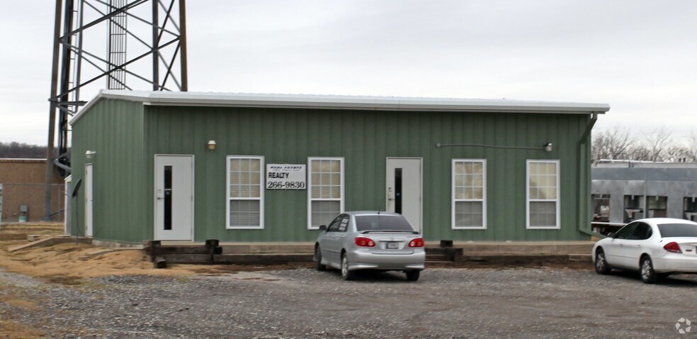 More Photos Of 2992 N Hwy 167, Catoosa Office For Sale
