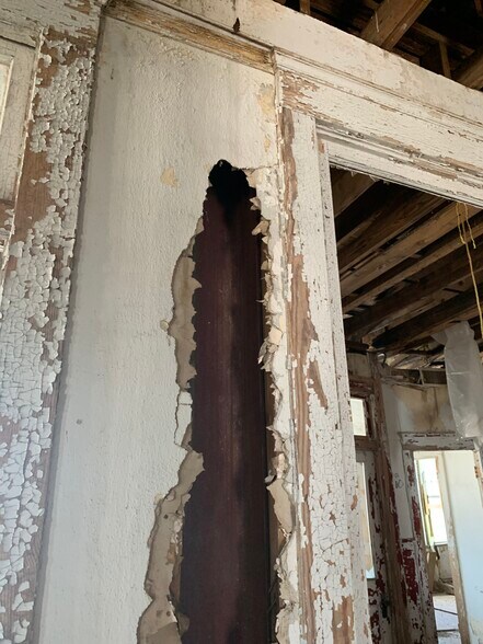 More Photos Of 202 E Main St, Henderson Loft Creative Space For Sale