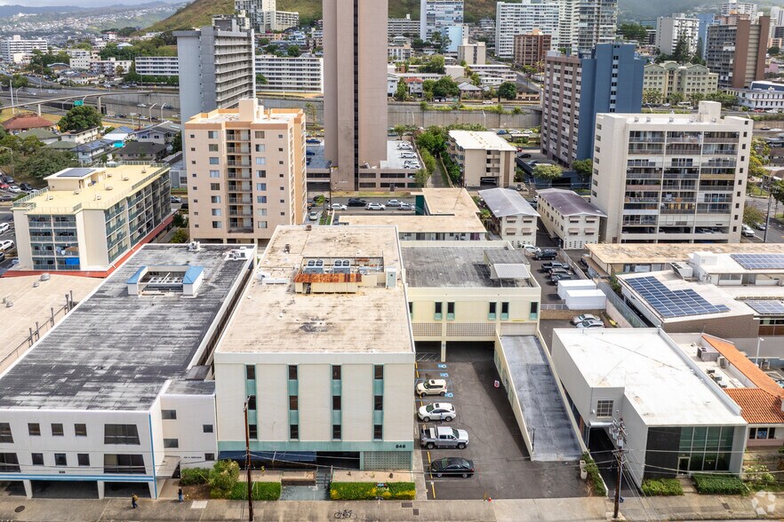 More Photos Of 848 S Beretania St, Honolulu Medical For Lease