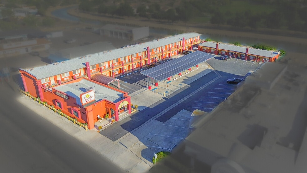 More Photos Of 839 W Pacheco Blvd, Los Banos Hotel For Sale