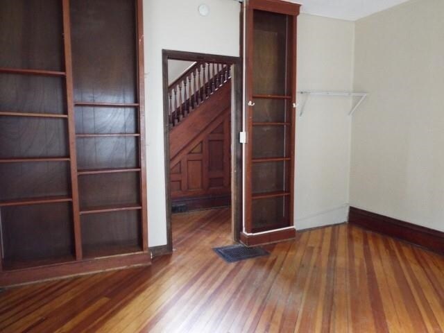 More Photos Of 518 S Lucas St, Iowa City Apartments For Sale