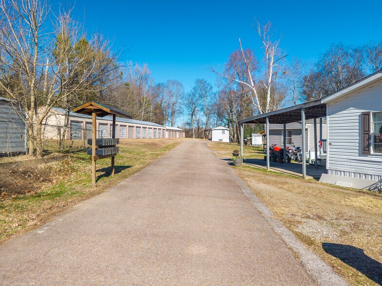 More Photos Of 106 Chance Cir, Mount Ida Multifamily For Sale