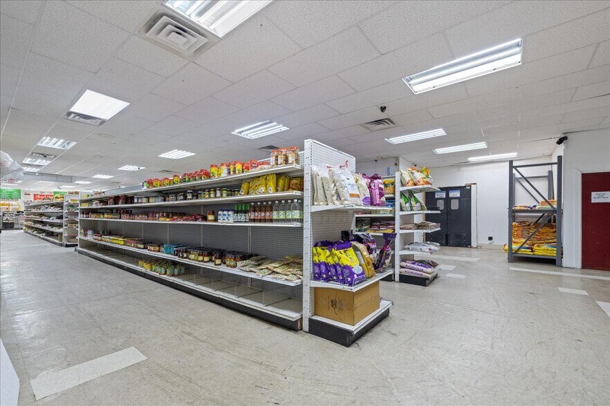 More Photos Of 331-335 Grape St, Whitehall Freestanding For Sale