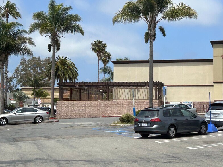 More Photos Of 801 N El Camino Real, San Clemente Drugstore For Lease