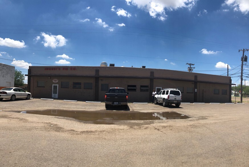 Primary Photo Of 4820 Avenue Q, Lubbock Food Processing For Sale