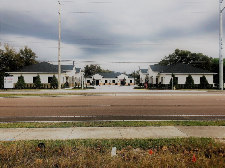 More Photos Of 2645 W State Rd 426, Oviedo Unknown For Lease