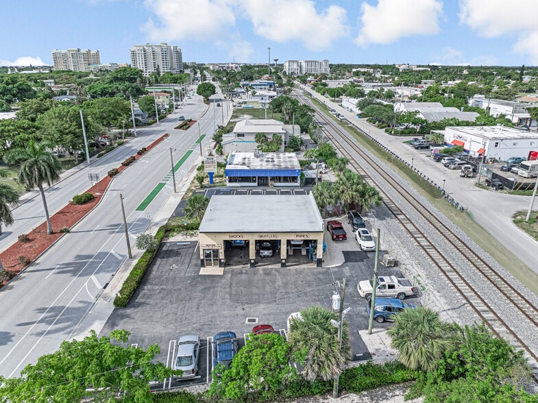 More Photos Of 925 N Federal Hwy, Boynton Beach Auto Repair For Sale