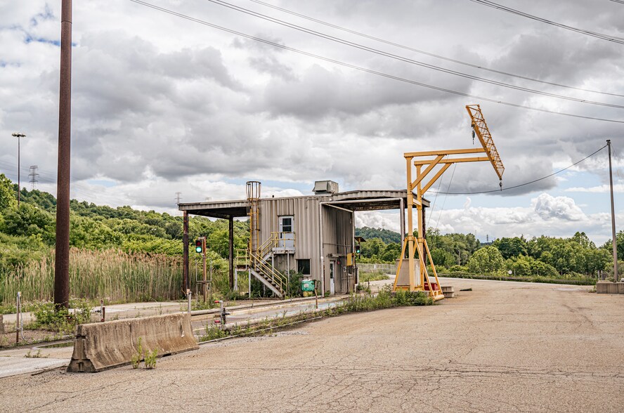 More Photos Of 100 Church ln, Shippingport Land For Lease