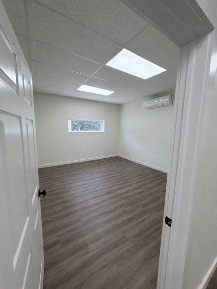 More Photos Of 31815 FM 2978 Rd, Magnolia Service For Lease