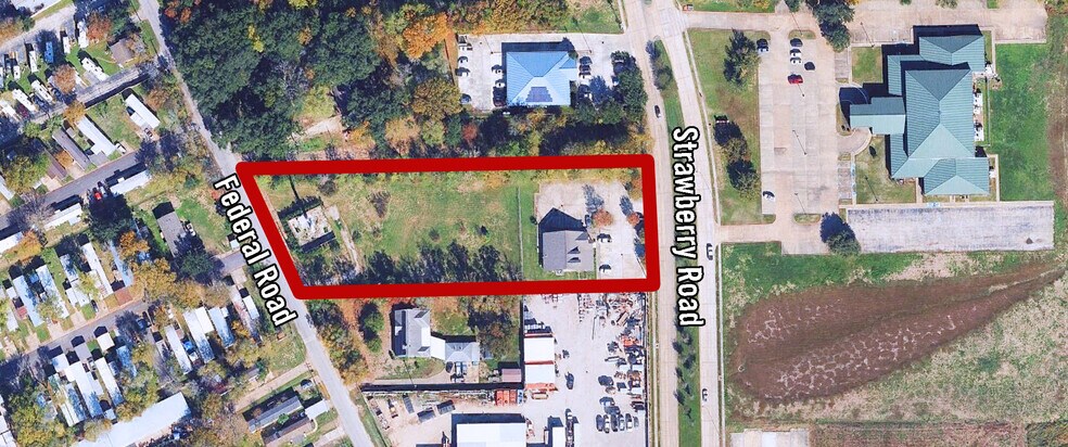 More Photos Of 3260 Strawberry Rd, Pasadena General Retail For Sale