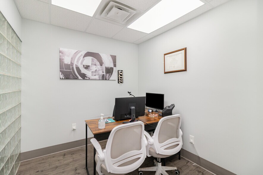 More Photos Of 2751 Blue Rock Rd, Cincinnati Medical For Sale