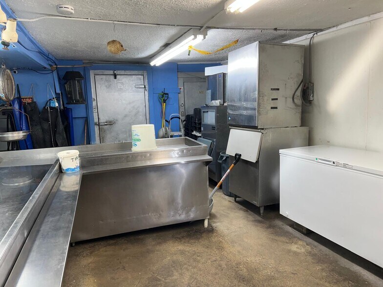 More Photos Of 1221 Springfield Ave, Irvington General Retail For Sale