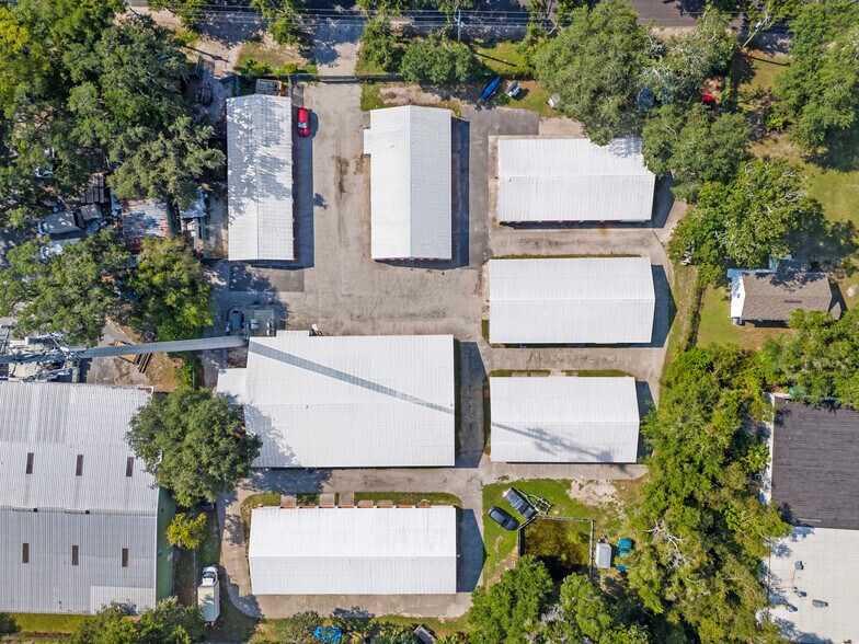 More Photos Of 1431 Lewis St, Fernandina Beach Self Storage For Sale