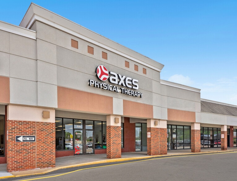 More Photos Of 14-72 Fenton Plz, Fenton Unknown For Lease