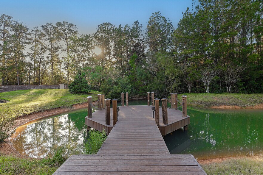 More Photos Of 28611 Blue Jack Ln, Magnolia Sports And Entertainment For Sale