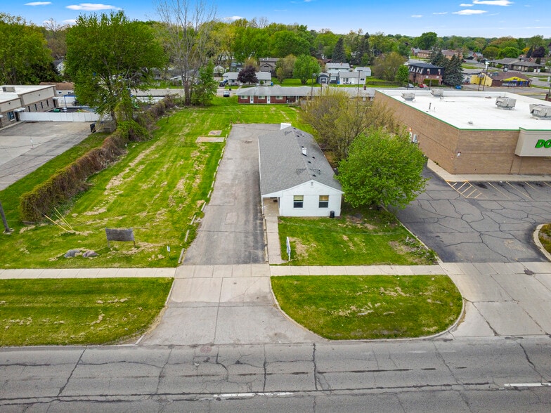 More Photos Of 228 Inkster Rd, Inkster Apartments For Sale