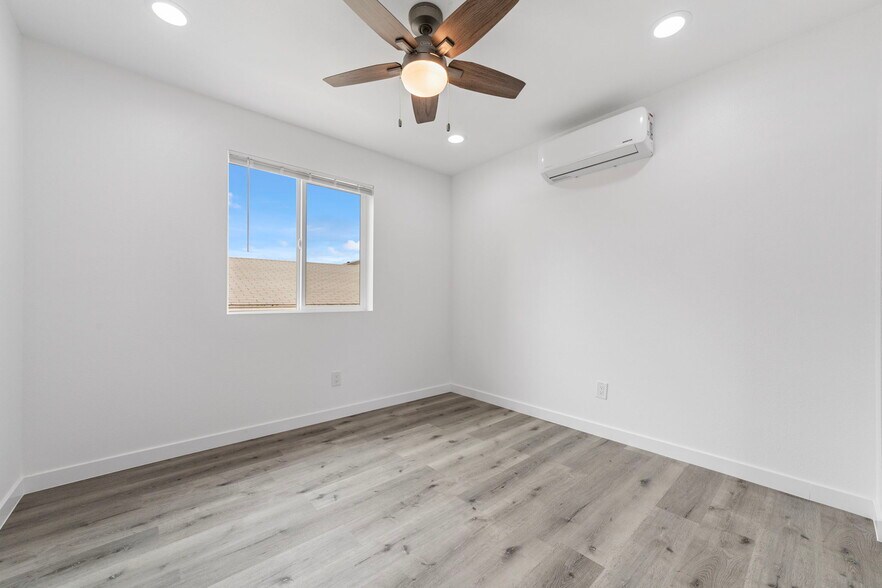 More Photos Of 2956 Ulric St, San Diego Apartments For Sale