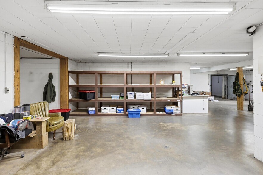 More Photos Of 2154 Old Charleston Rd NE, Cleveland Refrigeration Cold Storage For Sale