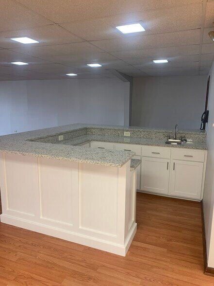 More Photos Of 204 Venture Blvd, Houma Industrial For Lease