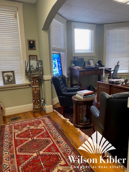 More Photos Of 1116 Blanding St, Columbia Office Residential For Sale