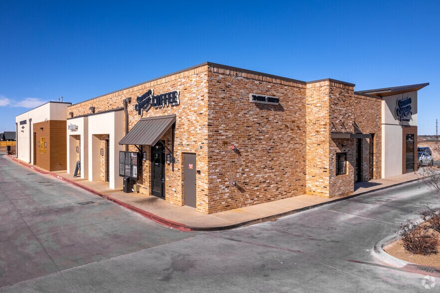 More Photos Of 11010 Slide Rd, Lubbock Storefront Retail Office For Lease