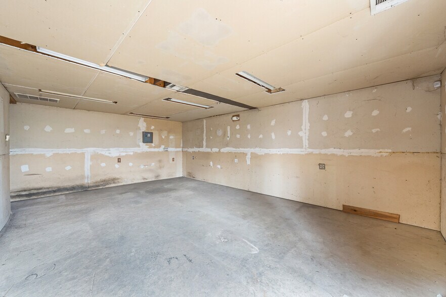 More Photos Of 1544 Jackrabbit Rd, Nolanville Warehouse For Sale