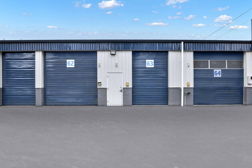 More Photos Of 14706 Meridian Ave E, Puyallup Self Storage For Lease