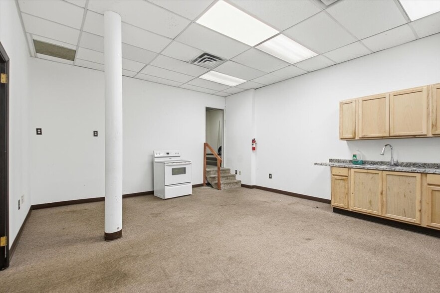 More Photos Of 16-22 E Union St, Wilkes-Barre Apartments For Sale