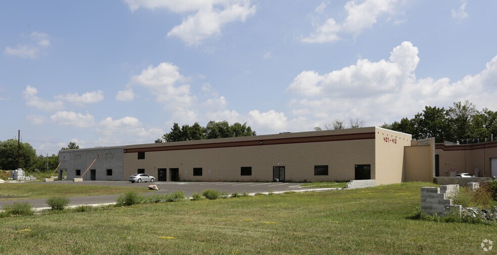 Primary Photo Of 401 Camars Dr, Warwick Township Warehouse For Sale