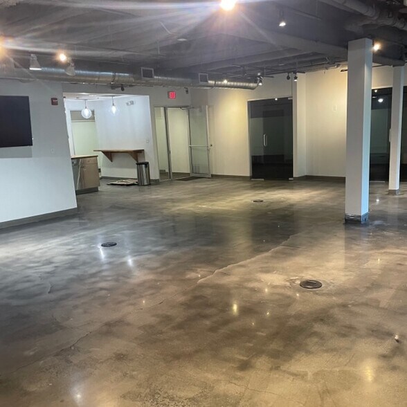 More Photos Of 444 W New England Ave, Winter Park Office For Lease