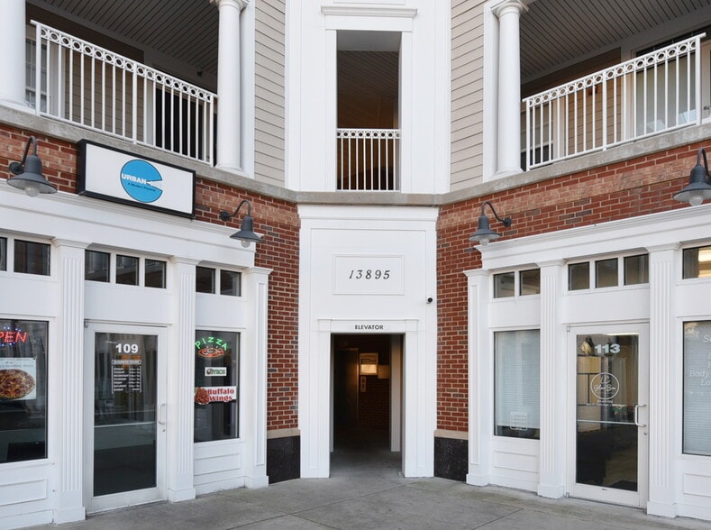 More Photos Of 13895 Hedgewood Dr, Woodbridge Medical For Lease
