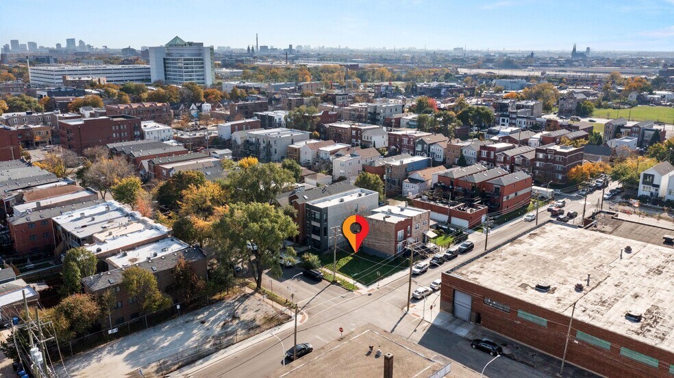 More Photos Of 1001 Campbell ave, Chicago Land For Sale