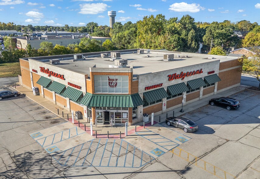 Primary Photo Of 2800 Us Highway 231 S, Lafayette Drugstore For Sale