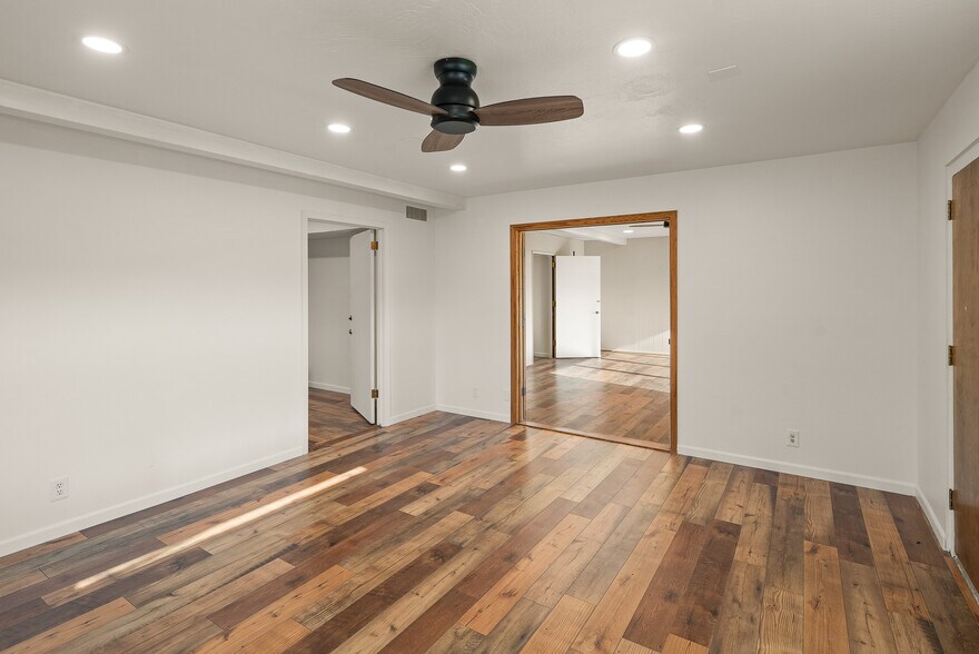 More Photos Of 450 Jordan Rd, Sedona Office Residential For Sale