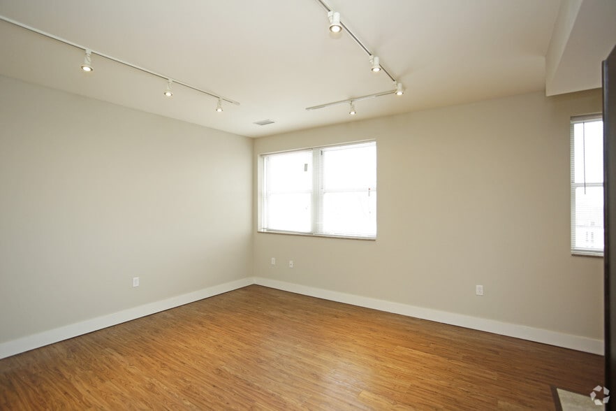 More Photos Of 759 Vermont Ave, Kansas City Apartments For Sale