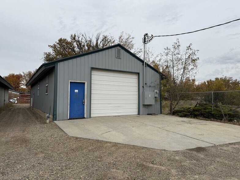 More Photos Of 303 2nd Ave N, Payette Manufacturing For Lease