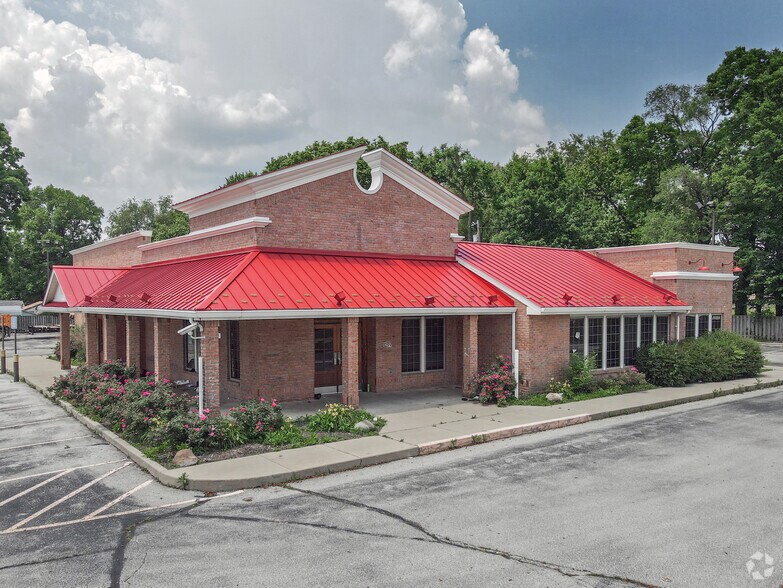 More Photos Of 456 E Elbert St, Indianapolis Restaurant For Lease