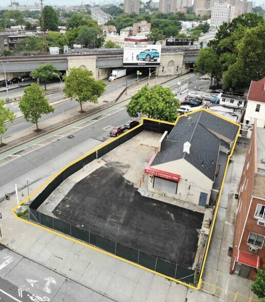 More Photos Of 6809 Queens Blvd, Woodside Land For Sale